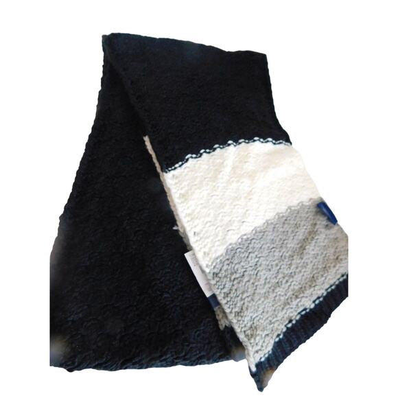 Tommy Hilfiger Chunky Knit Scarf Black White & Gray One Size New - Picture 2 of 6